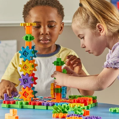Learning Resources Gears! Gears! Gears! Deluxe Building Set - 100pc 10 Learning Resources Gears! Gears! Gears! Deluxe Building Set - 100pc - Image 8